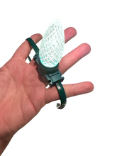 Load image into Gallery viewer, (PRE-SEASON ORDER) Minleon Permanent Lighting RGBW: C9 Bulbs 4 pin (15 inch spacing)